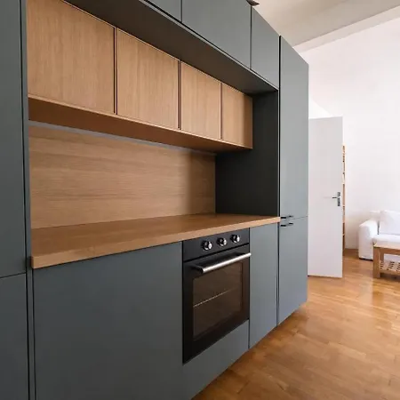 Paisible Et Elegant Buttes Chaumont 2 Pers Apartment