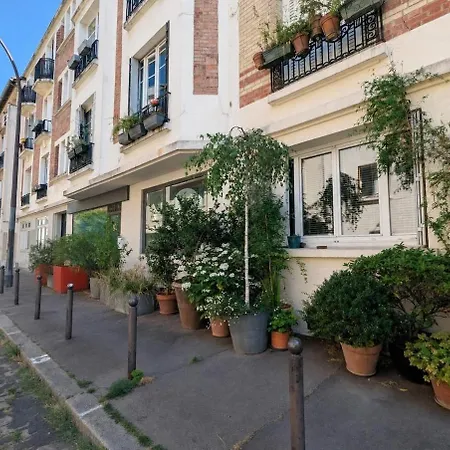 Apartment Paisible Et Elegant Buttes Chaumont 2 Pers
