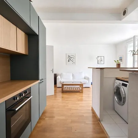 Paisible Et Elegant Buttes Chaumont 2 Pers Apartment Paris